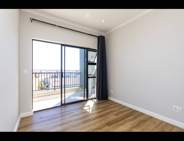 3 BEDROOM APARTMENT TO LET IN SANDOWN